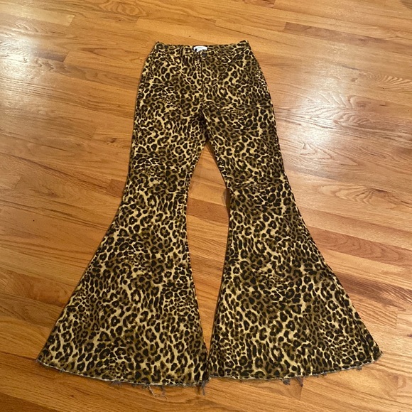 Forever 21 BELL BOTTOM Pants - Picture 1 of 6